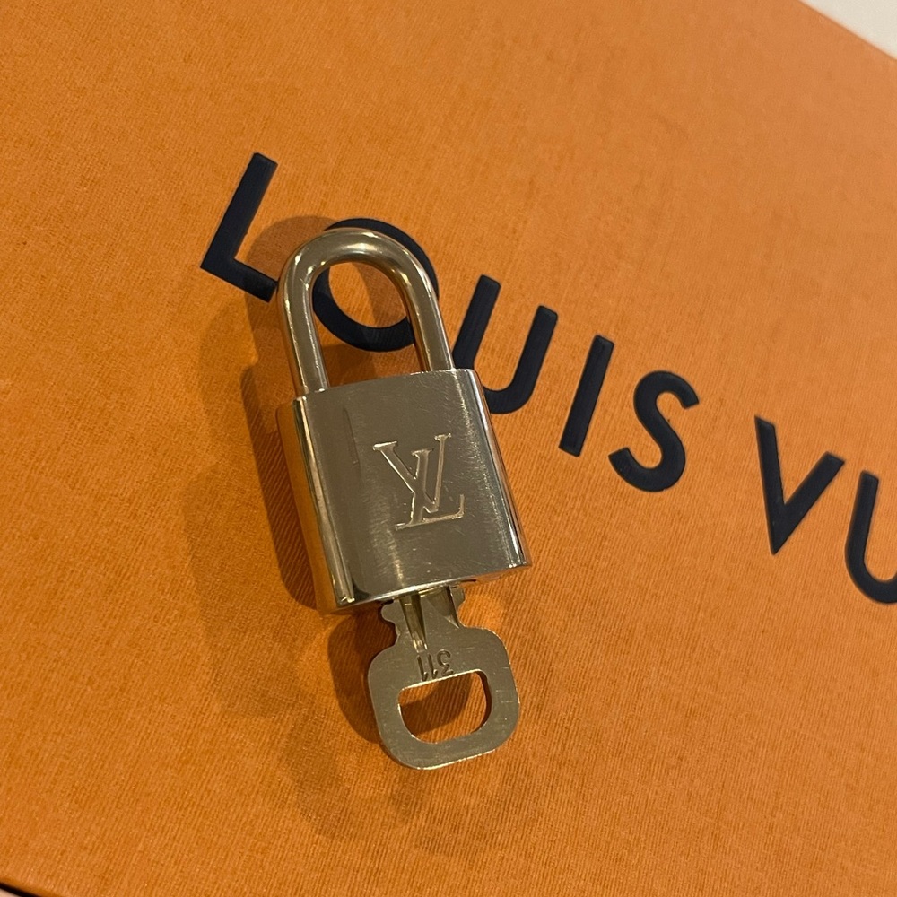 #311 Authentic Louis Vuitton Lock & Key